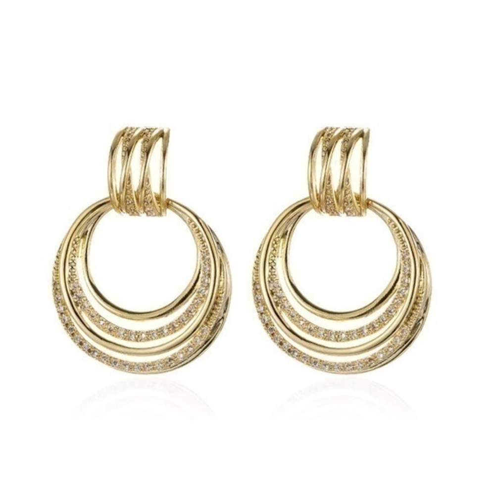 - France 🇫🇷 18K Gold Plated zirconia Earrings